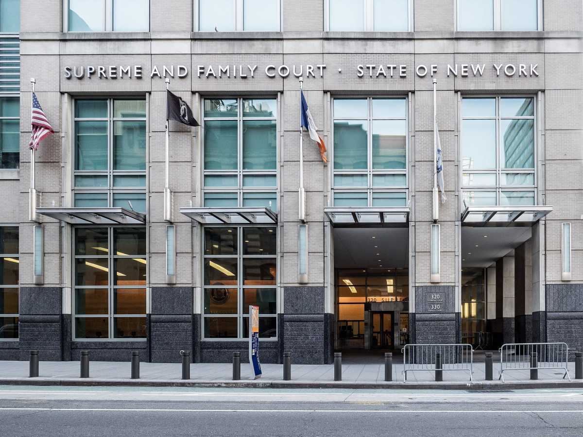 brooklyn supreme court building man charged hit-and-run