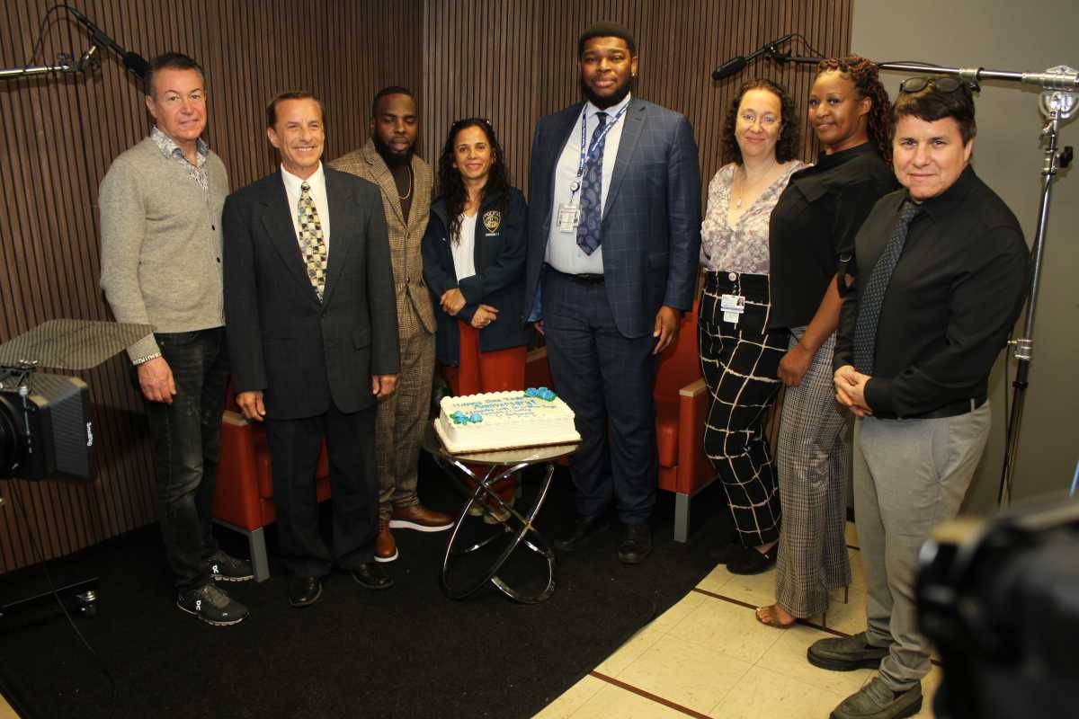 NYC Health + Hospitals/South Brooklyn Health celebrates one year of '26 Minutes with Dr. Warren Seigel' * Brooklyn Paper