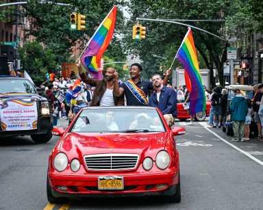 NY: Brooklyn celebrates Pride