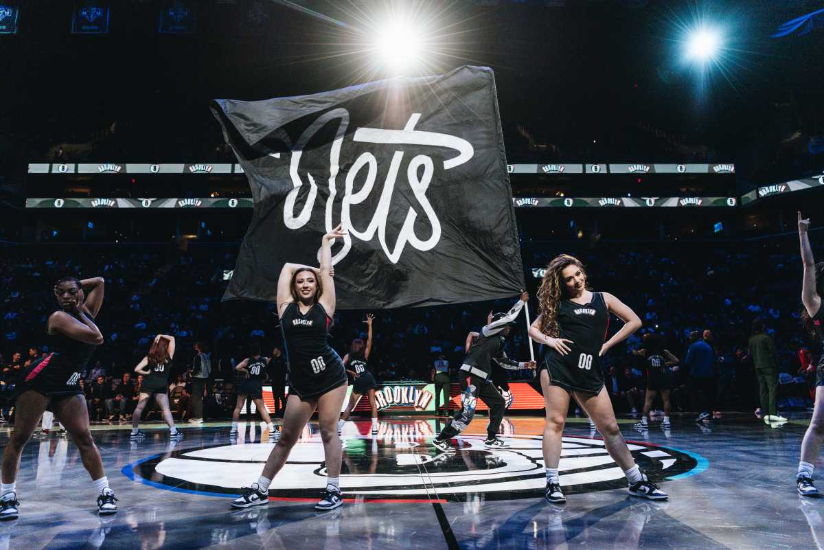 brooklynettes dance team on basketball court