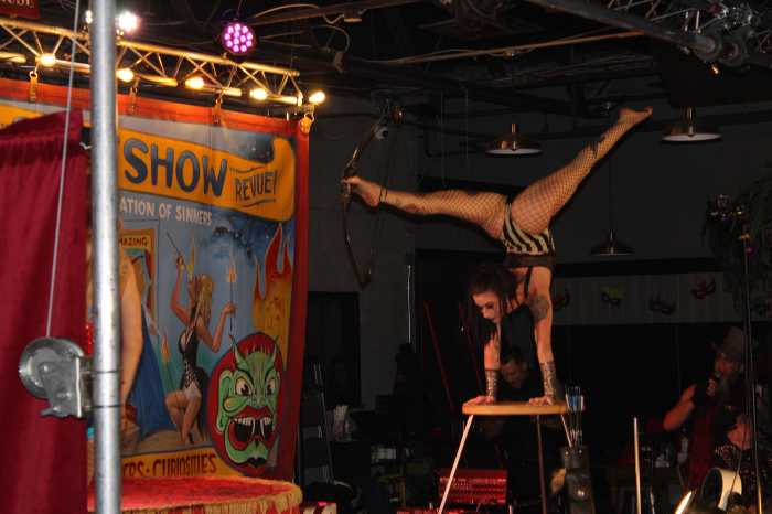 coney island sideshow performer