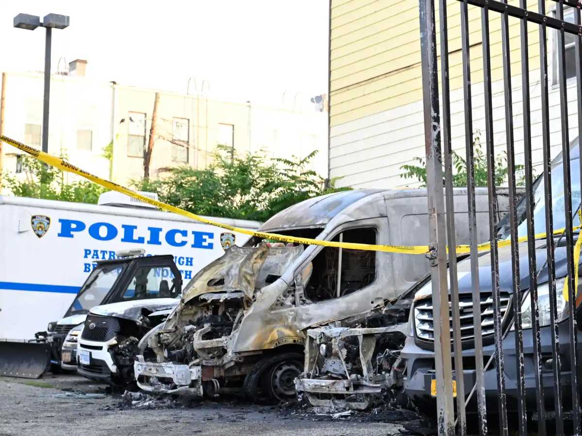 fire at bushwick NYPD parking lot