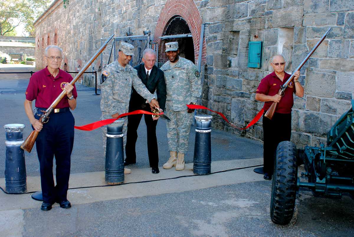 'A disservice to history': Pols push back against proposed closure of Harbor Defense Museum at Fort Hamilton * Brooklyn Paper
