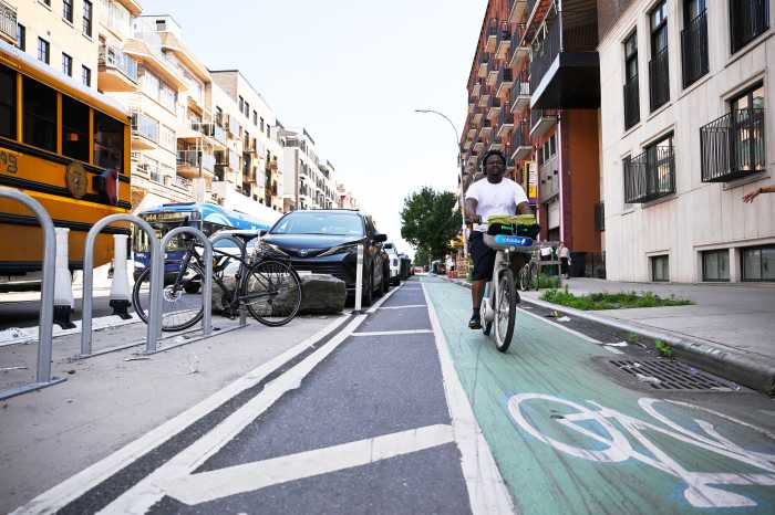 bedford avenue bike lane