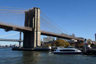 ferry near brooklyn bridge