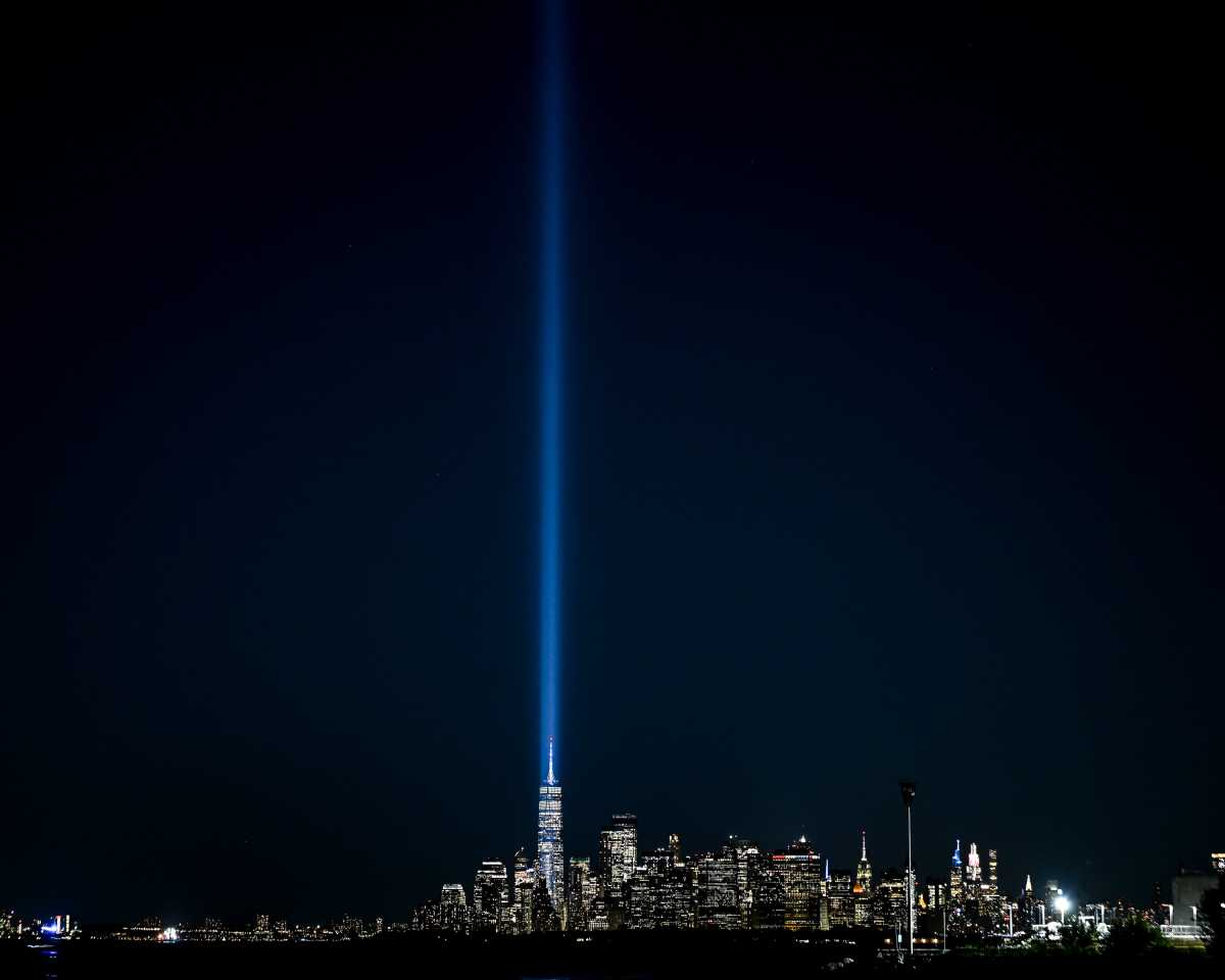 NY: American Veterans Memorial Pier 9/11 Vigil