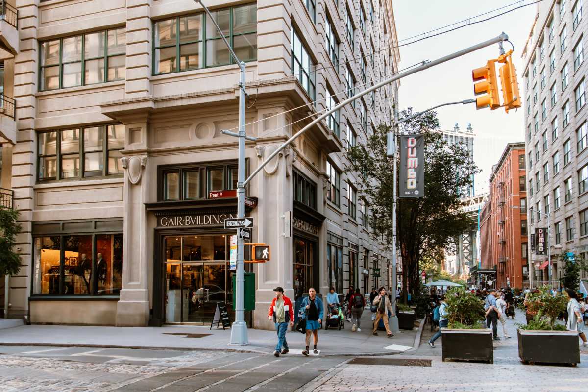 Beloved homeware store Fishs Eddy expands to Dumbo this fall  Brooklyn Paper