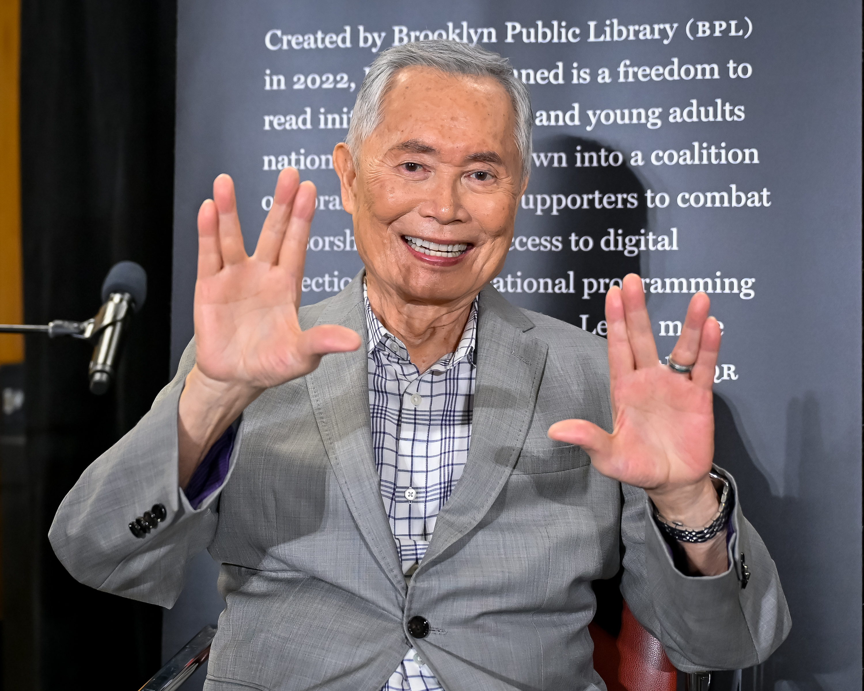 Takei speaks out against censorship at BPL Banned Books Week(00)