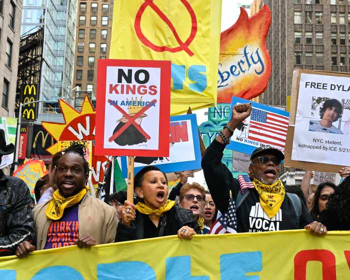 no kings velazquez and simon