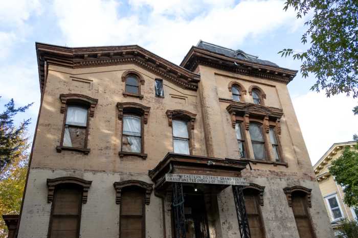 united order of tents house