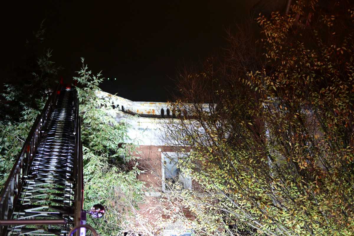 Firefighters battled a three alarm fire at 190  New York Avenue on Wednesday evening.