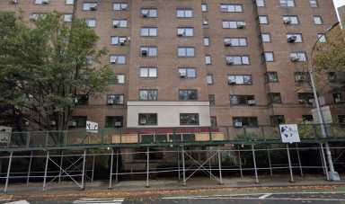 According to police sources, residents at 270 Jay St. in Downtown Brooklyn called the police around 1 p.m. on Nov. 13 after they reported smelling a foul odor emanating from the third floor.