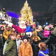 christmas tree lighting