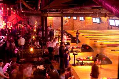 brooklyn bowl interior