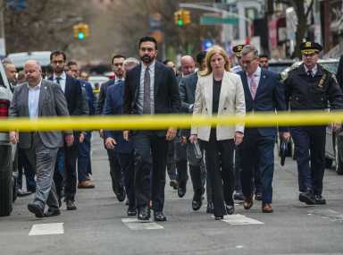 mamdani on tisch on scene of williamsburg shooting